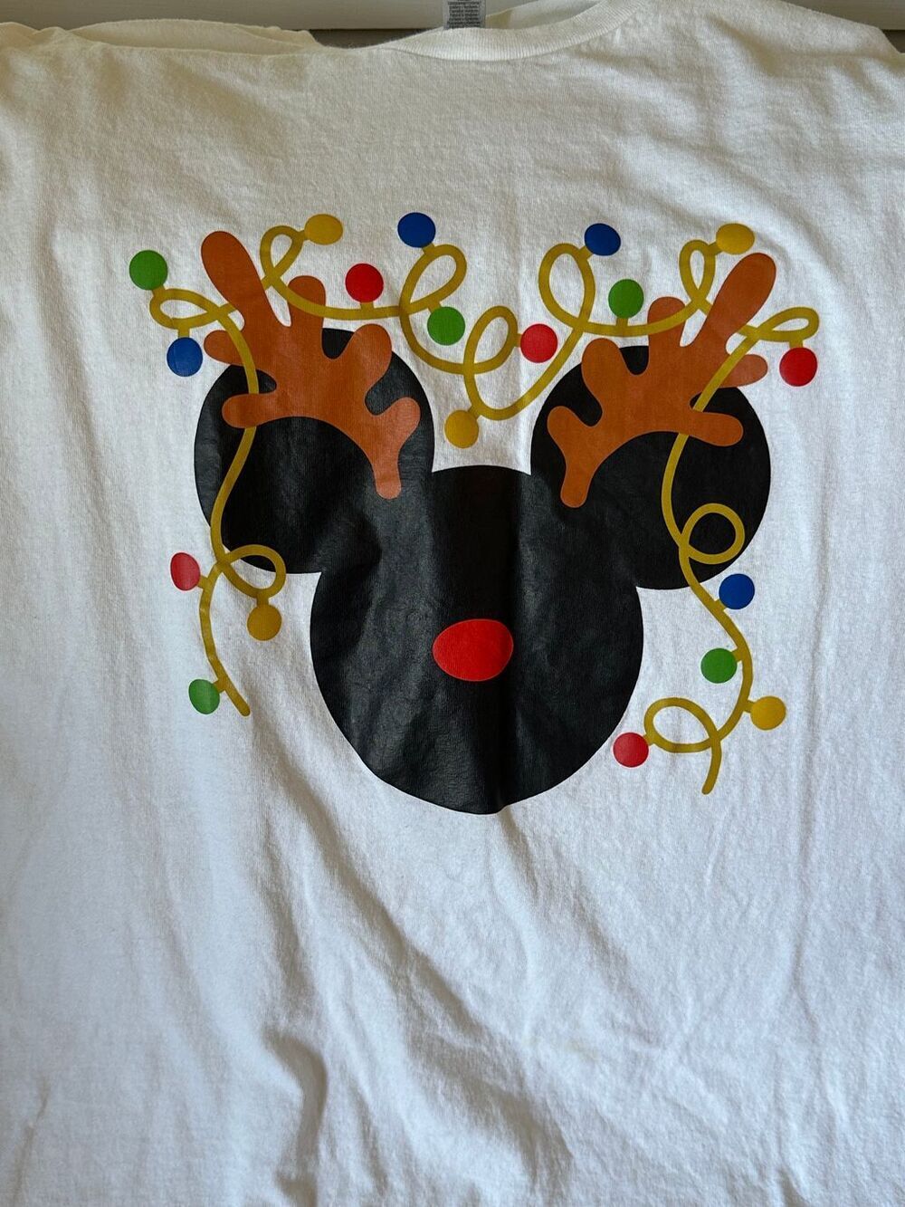 Disney Men's 2XL Christmas Tee Reindeer Mickey Mouse Graphic Print - Picture 2 of 5